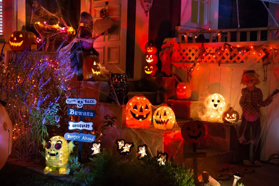 A Razor Blade Canceled This Berkshire Town’s Trick-Or-Treat